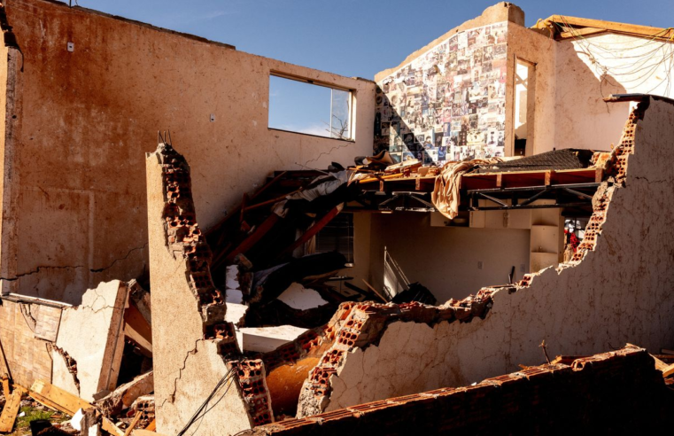 Famílias atingidas por tempestade no Paraná vão receber até R$ 50 mil