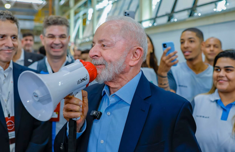 Lula assina medida que altera regras para vales-alimentação e refeição