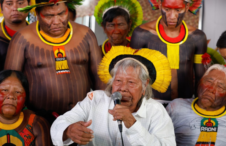 Cacique Raoni critica exploração de petróleo na Amazônia durante COP30