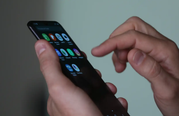 Polícia Civil do RJ vai devolver 1.600 celulares recuperados aos donos