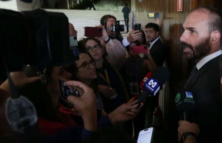 Por unanimidade, STF torna Eduardo Bolsonaro réu por atuação nos EUA