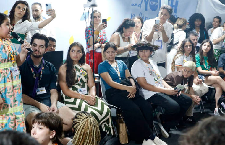 COP30: crianças participam de negociações em dia dedicado à infância