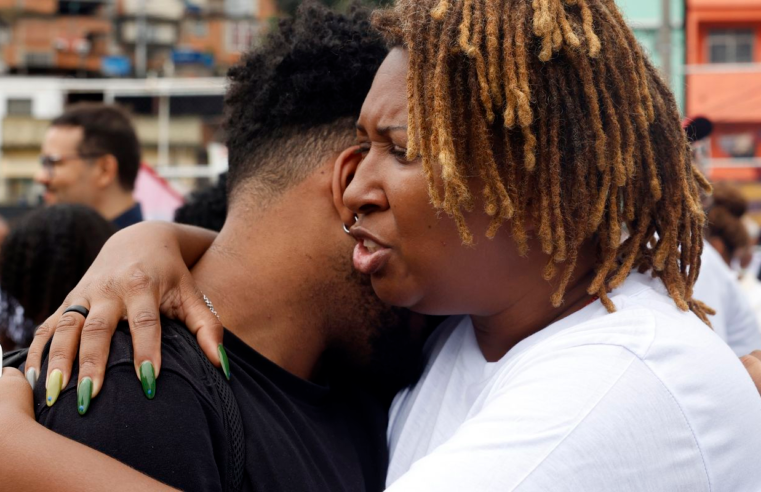 Sob facções e operações, população de favelas vive traumas e adoece