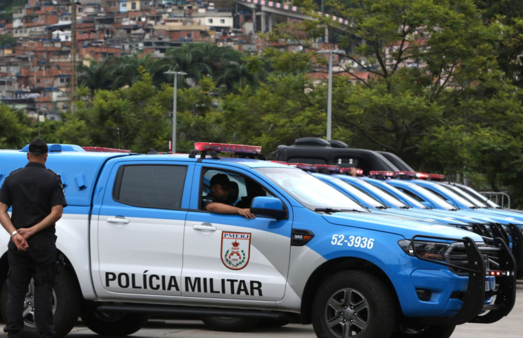 Polícia do Rio prende 17 pessoas em ação contra mentor de barricadas