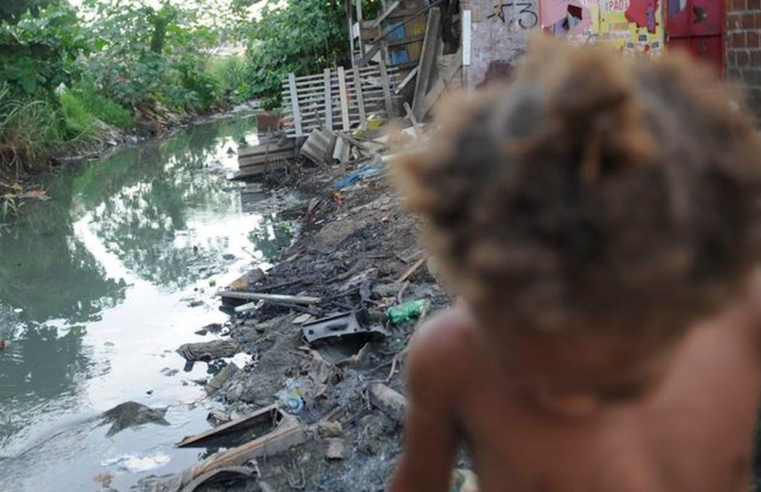Unicef: mais de 400 milhões de criança vivem em privação severa