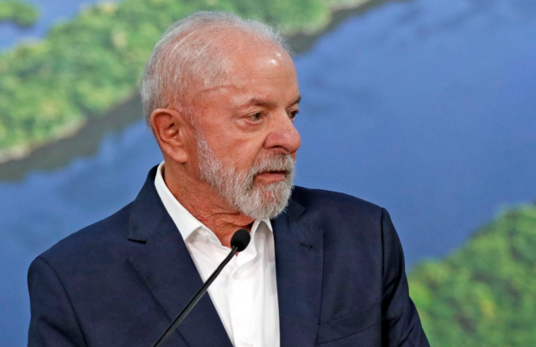 Lula agradece Trump e espera "zerar celeuma" com os EUA