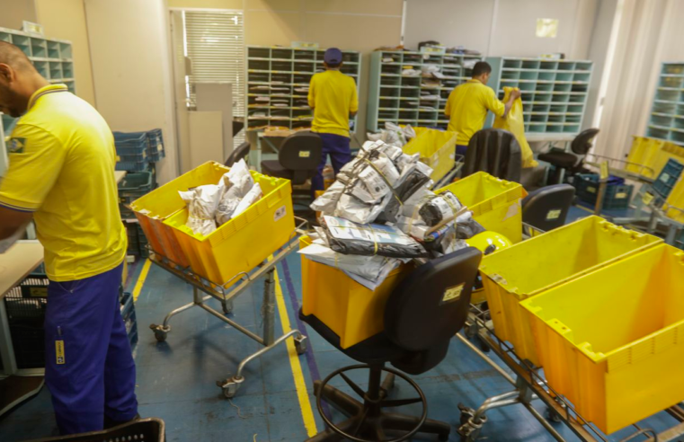Correios aprovam demissão voluntária e fechamento de agências