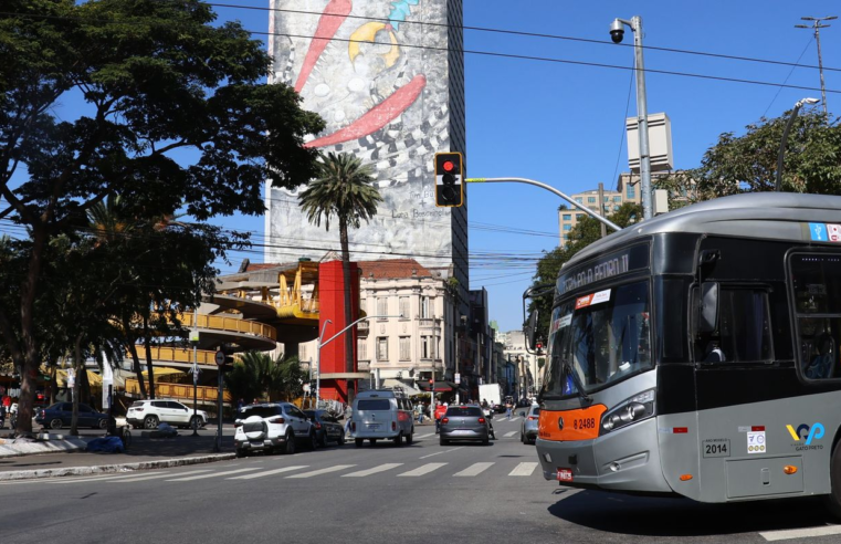 Prefeitura de SP anuncia aumento nas passagens de ônibus para R$ 5,30