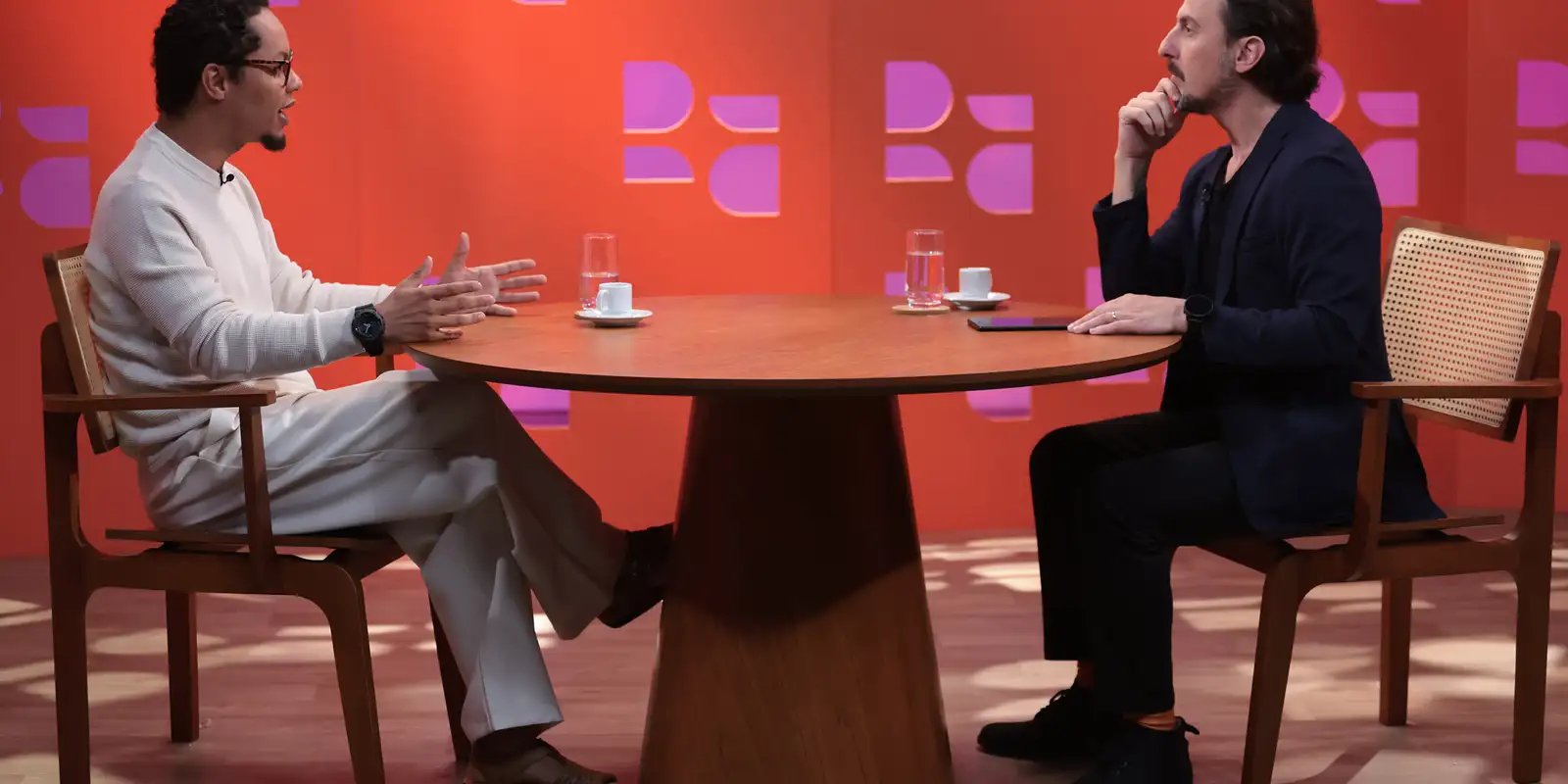 DR com Demori discute racismo estrutural com o ator Clayton Nascimento