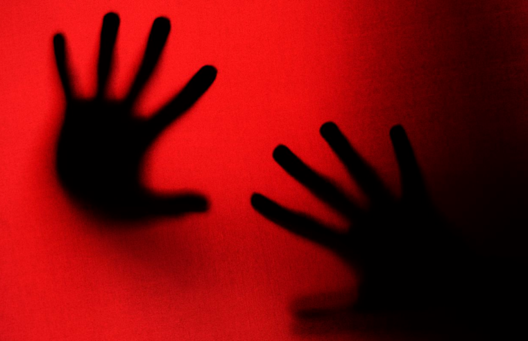 Mais de 71 mil mulheres foram vítimas de violência no RJ em 2025