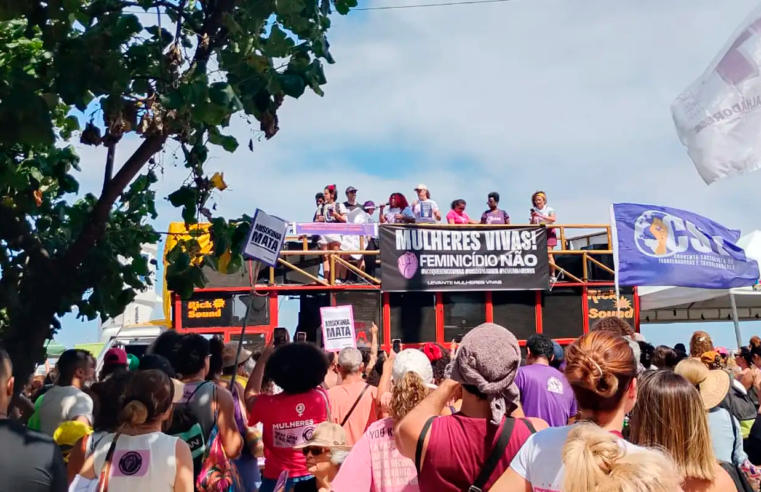 Mulheres protestam no Rio e pedem maior presença do Estado