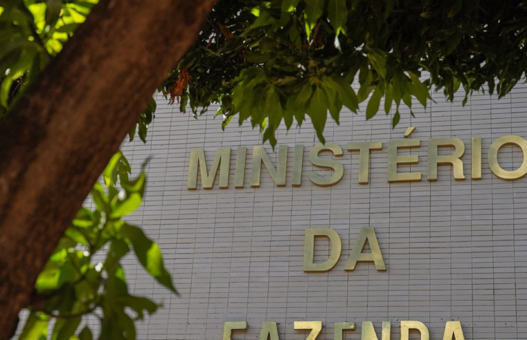 Estatais federais em dificuldade poderão pedir aportes da União