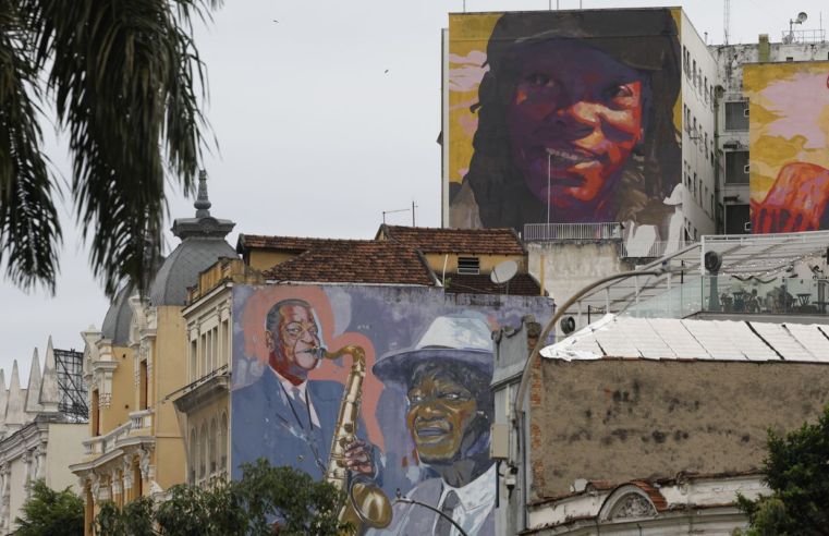 Milton Nascimento ganha mural de 300 m² no Rio de Janeiro