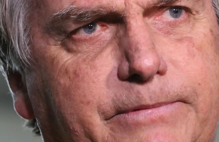 Moraes nega recurso de Bolsonaro contra condenação por trama golpista