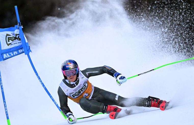 Lucas Pinheiro é prata em etapa da Copa do Mundo de Esqui Alpino