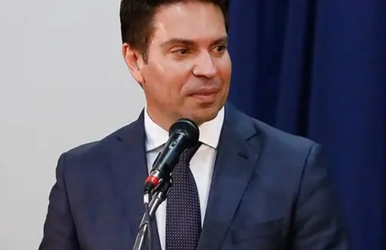 Trama golpista: Moraes determina retomada de processo contra Ramagem