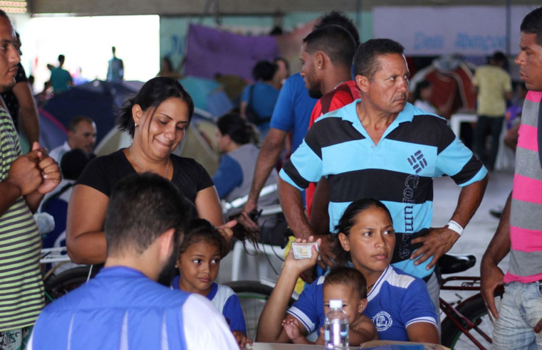Venezuelanos que vivem no Brasil veem com tristeza crise em seu país
