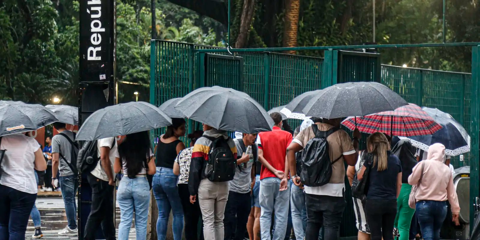 Frente fria e chuvas devem atingir São Paulo no fim de semana