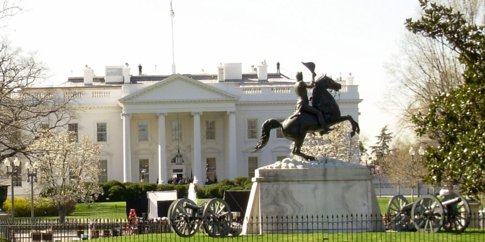 Trump e Petro vão se reunir na Casa Branca em fevereiro