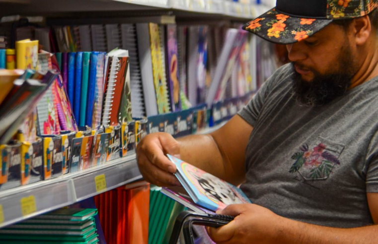 Maioria planeja reaproveitar material escolar na volta às aulas