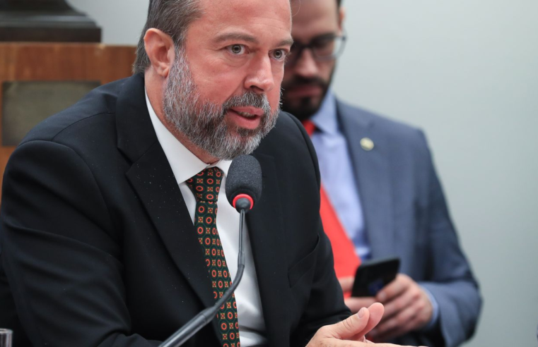 Brasil busca ampliar com sauditas parcerias em minerais críticos