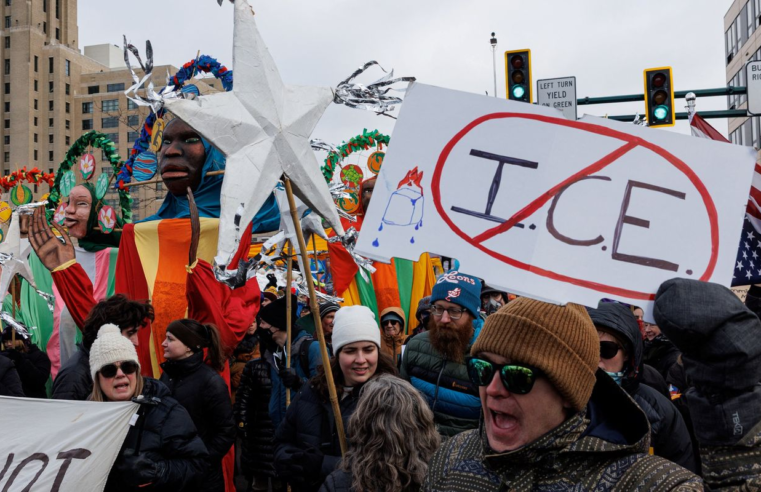 Conheça o ICE: polícia migratória de Trump alvo de protestos nos EUA