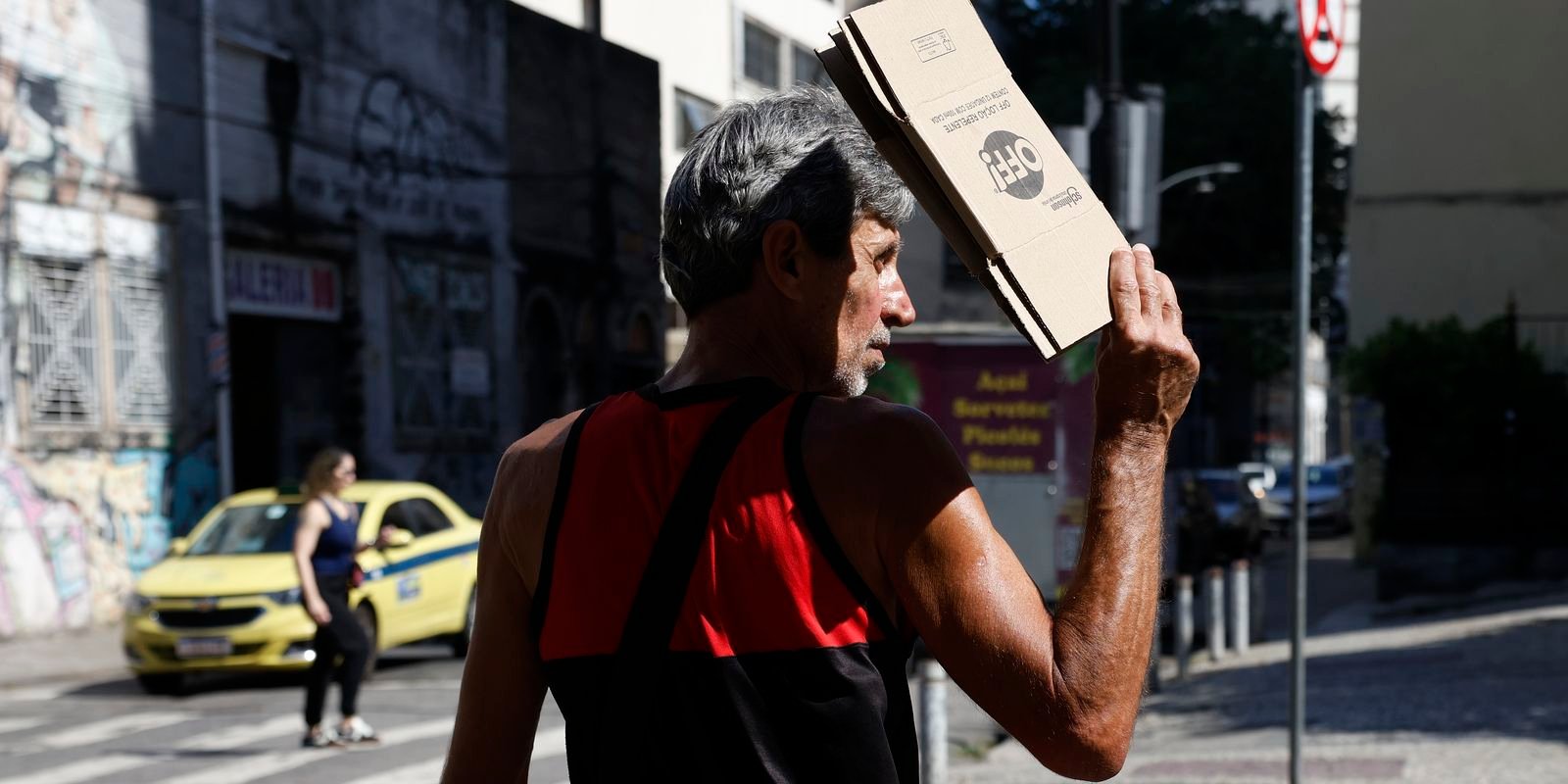 Defensorias acionam Justiça por medidas para enfrentar calor no Rio