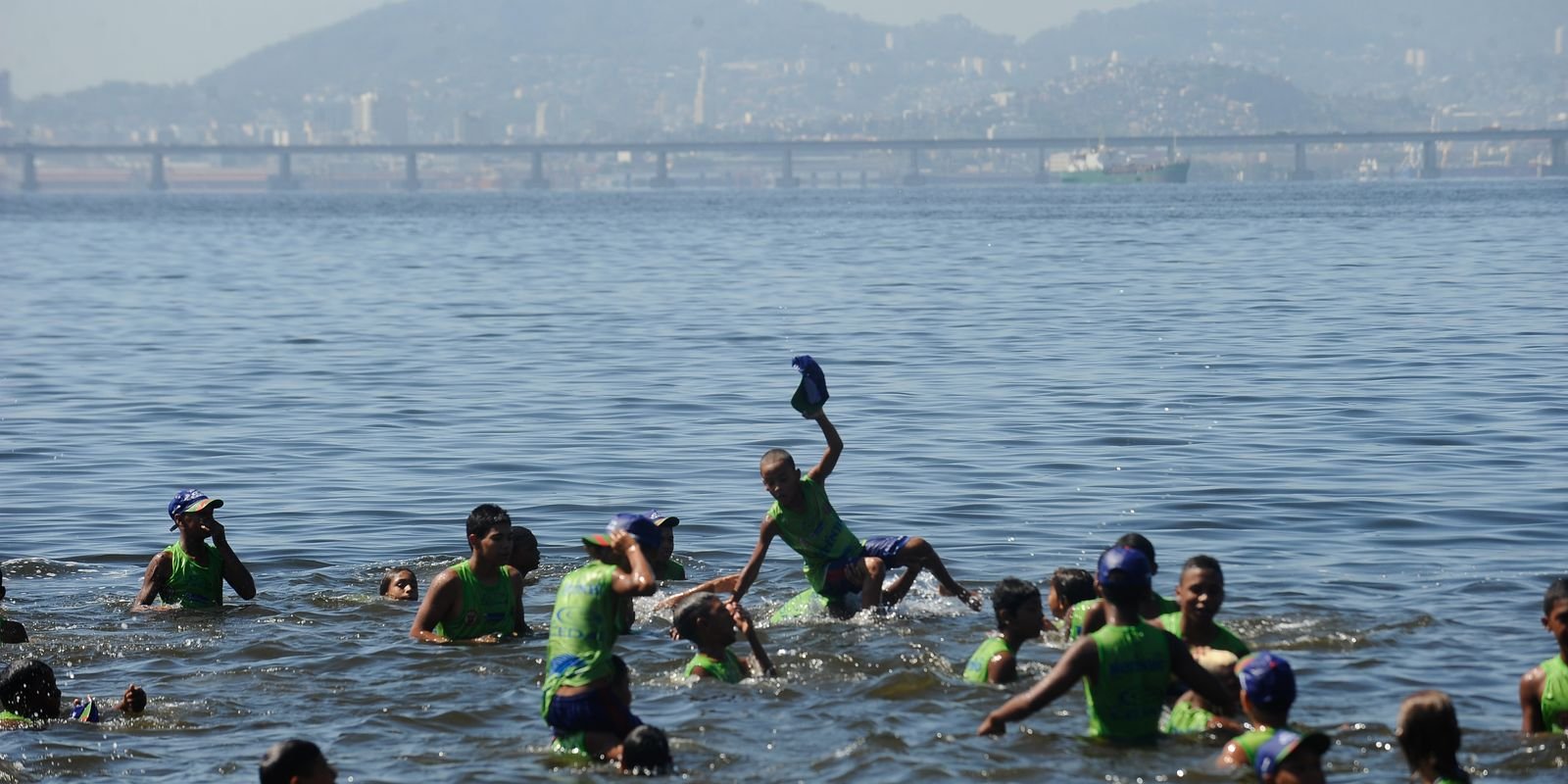 Bombeiros do RJ abrem 5 mil vagas para o Projeto Botinho 2026