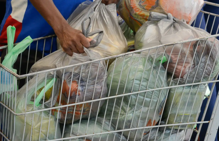 Cesta básica cai em todas as capitais do país no 2º semestre de 2025