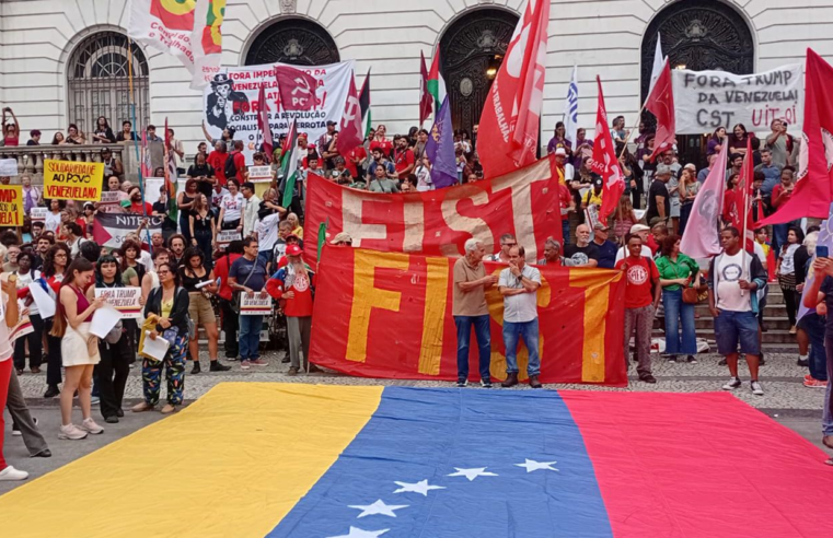 No Rio, Cinelândia tem protesto contra sequestro de Nicolás Maduro