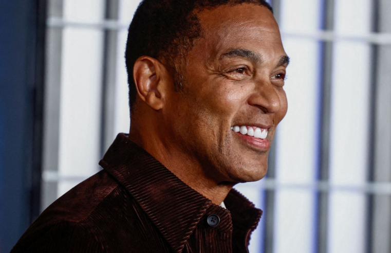 Ex-âncora da CNN é preso por suposta participação em ato contra ICE