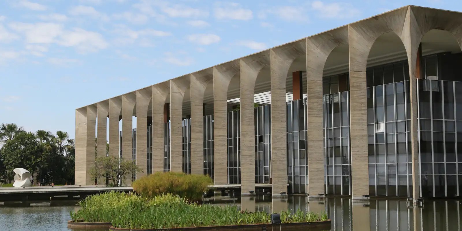 Reunião de emergência no Itamaraty discute invasão da Venezuela