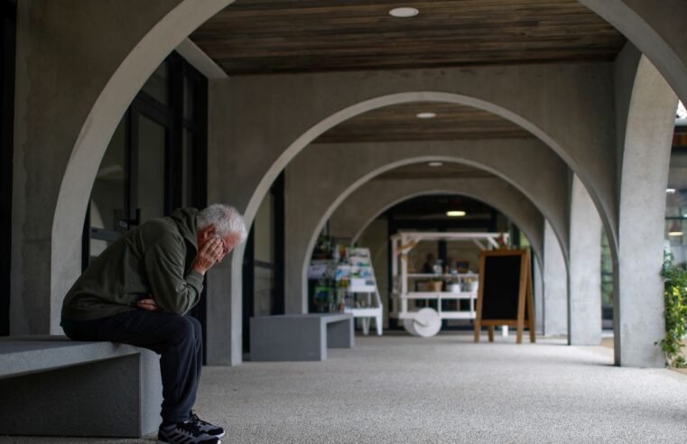 Alzheimer e outras demências são temas do Caminhos da Reportagem