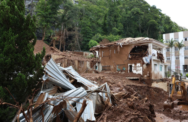 Lula sobrevoa neste sábado áreas afetadas pelas chuvas em Minas Gerais