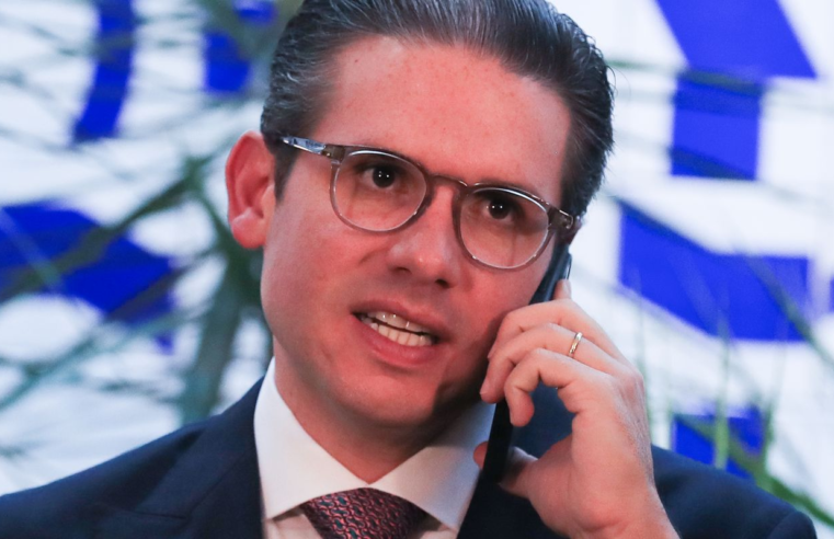 Proposta que acaba com jornada de trabalho 6×1 vai para a CCJ