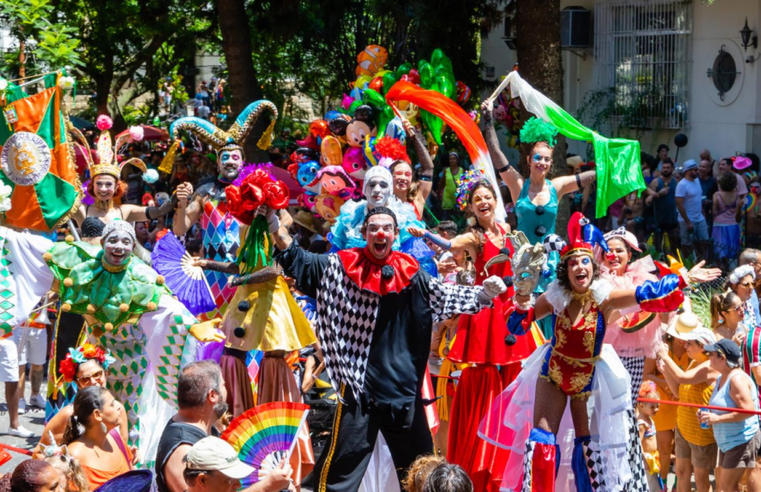 Carnaval 2026: Rio terá desfile de 56 blocos neste domingo; confira