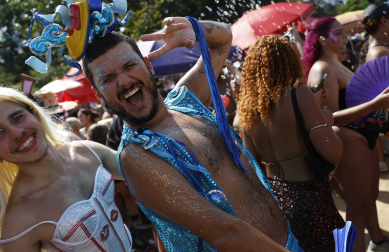 Bloco celebra diversidade e carnaval sem assédio no Rio de Janeiro