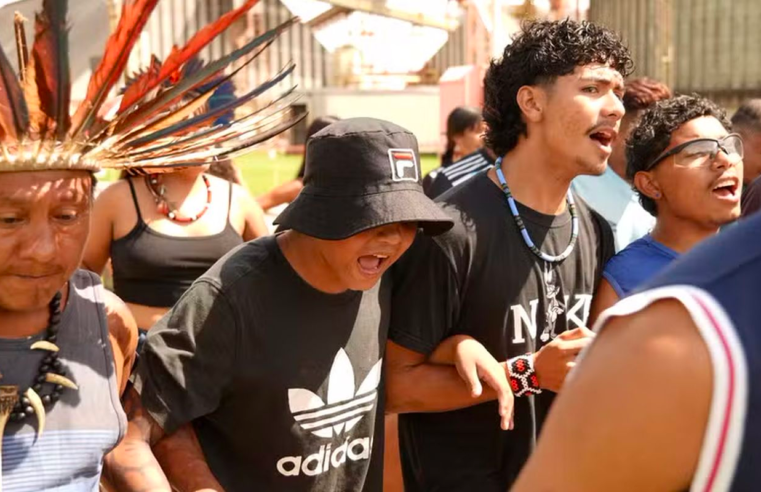 Santarém: indígenas protestam contra desestatização de hidrovias