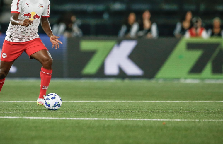 Jogador do Bragantino pede desculpas após fala machista contra árbitra