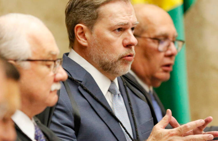 Fachin arquiva ação que pedia suspeição de Toffoli no caso Master