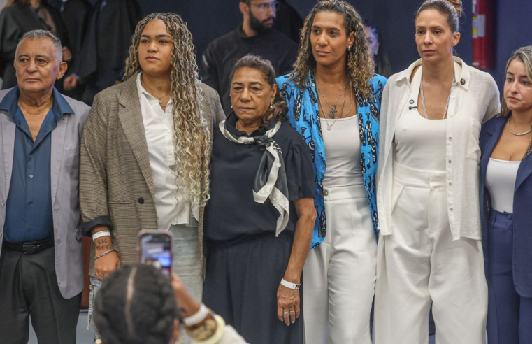 Parentes de Marielle e Anderson esperam justiça e mais investigação