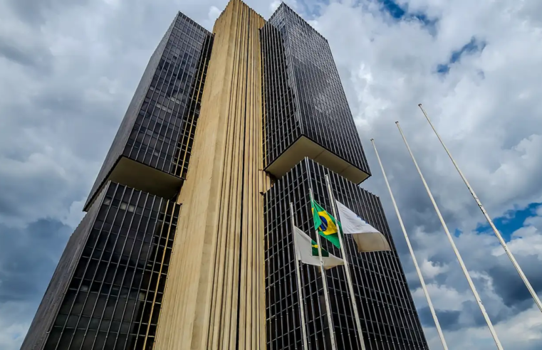 Contas externas têm saldo negativo menor em janeiro de 2026