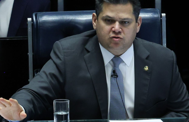 Parlamentares pedem a Alcolumbre nulidade de votação em CPMI do INSS