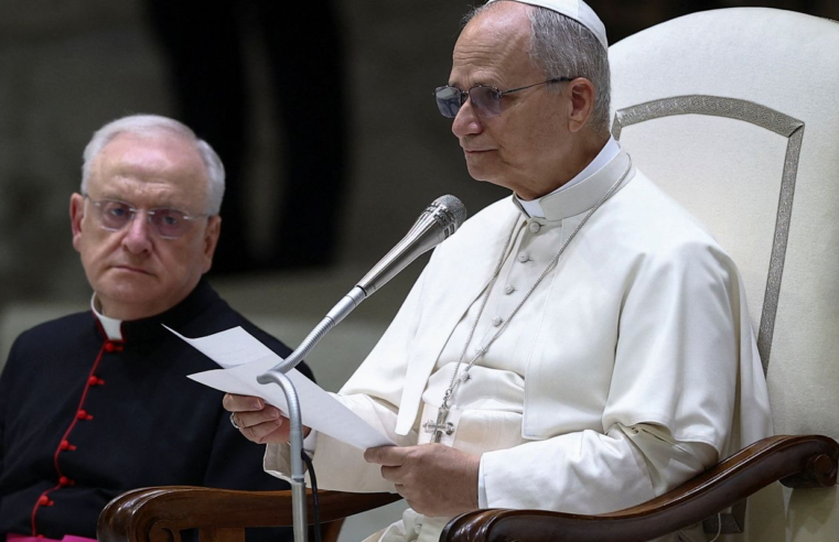 Vaticano adverte contra “culto ao corpo” da cirurgia plástica