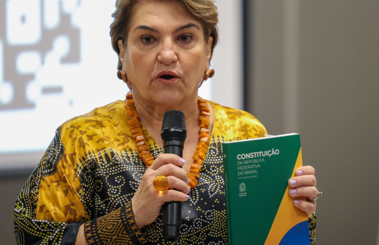 "Temos que agir", diz ministra das mulheres sobre estupro no Rio