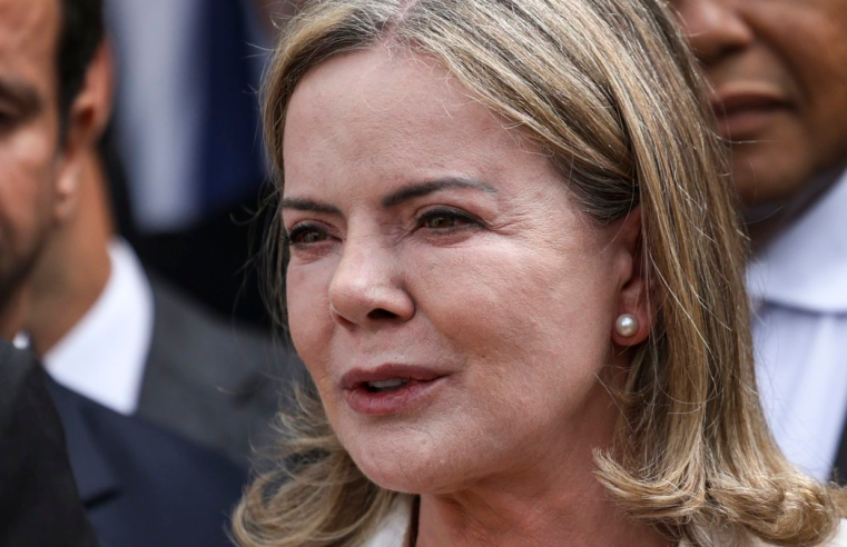 Gleisi confirma que deixa Secretaria de Relações Institucionais dia 31