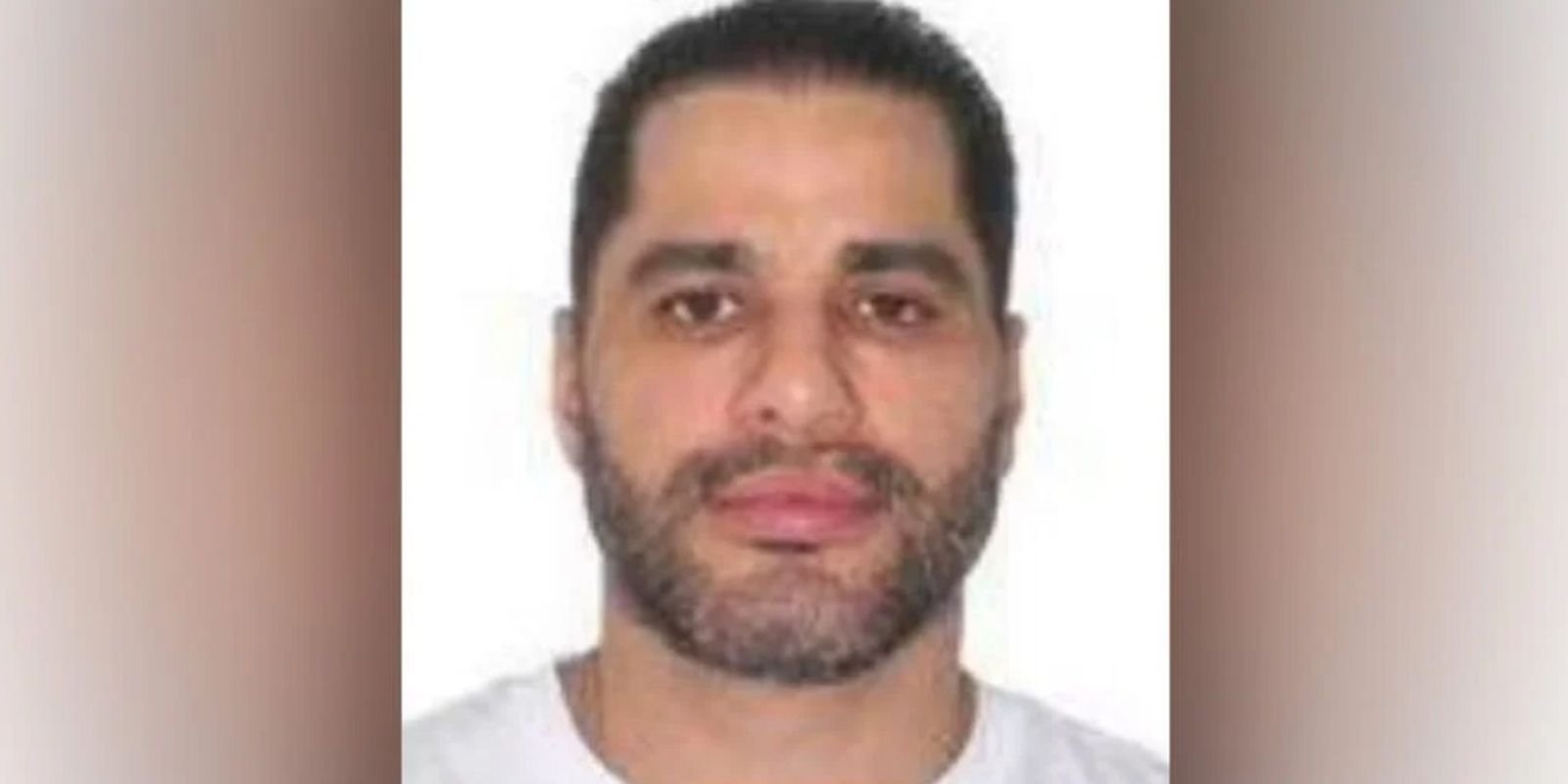 Comparsa de Vorcaro, Sicário é levado para atendimento em hospital