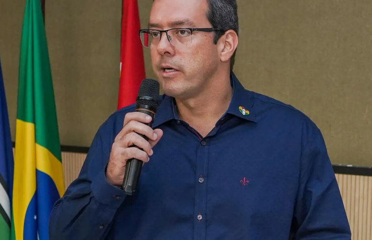 Após ser afastado pelo STF, prefeito de Macapá renuncia ao cargo