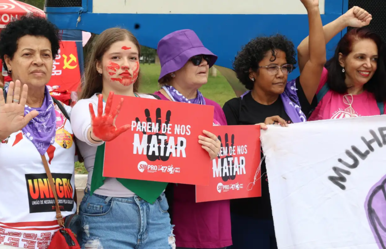 Protestos contra a violência de gênero tomam o Brasil neste 8 de março