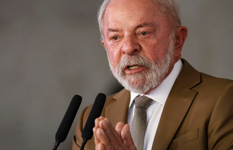 Lula zera imposto e subsidia diesel para conter alta do petróleo